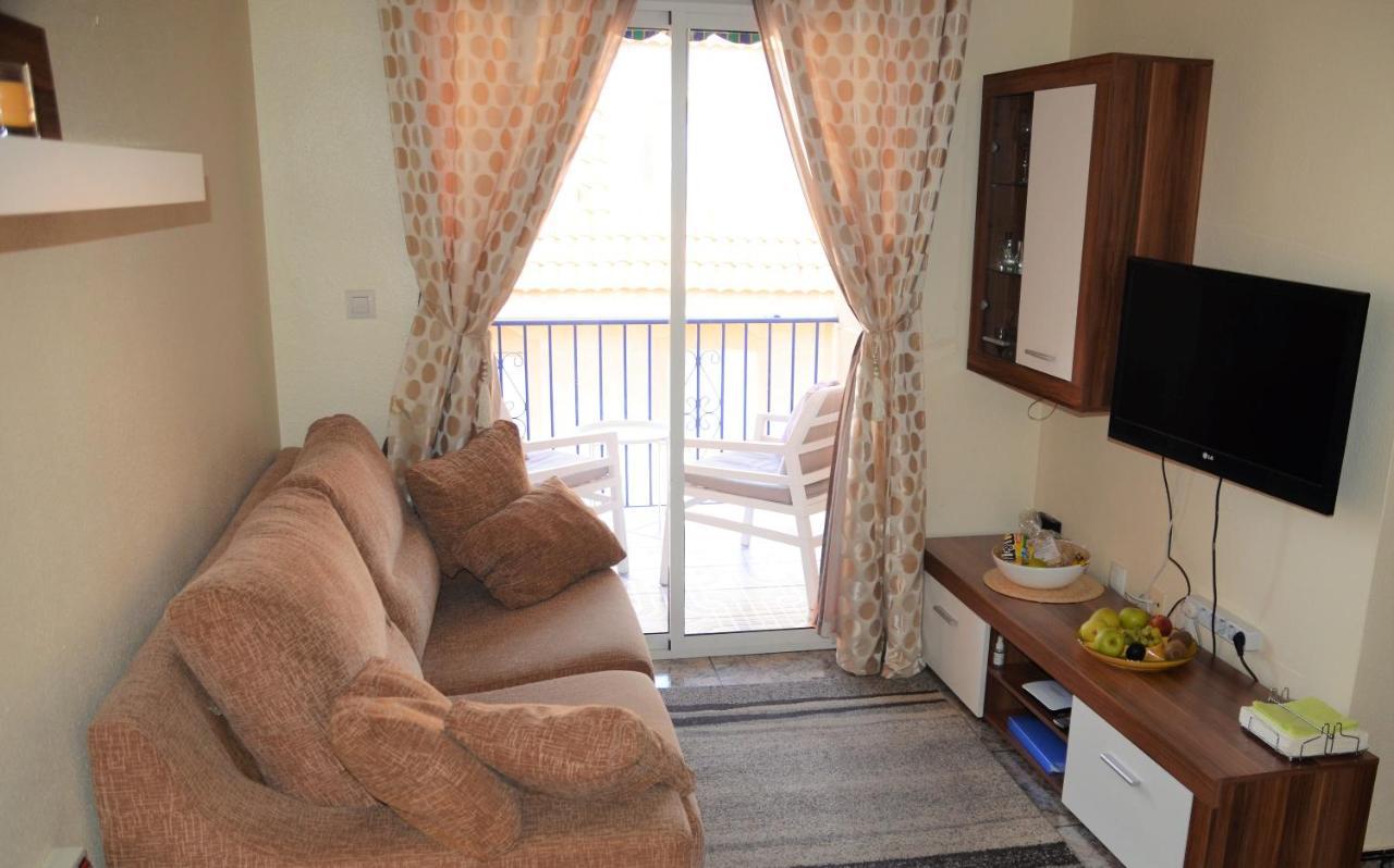 Naufragos Beach Apartment トレビエハ エクステリア 写真